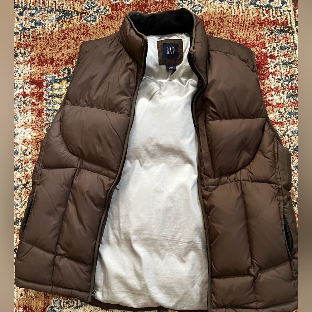 Gap puffer vest (Almost Vintage)